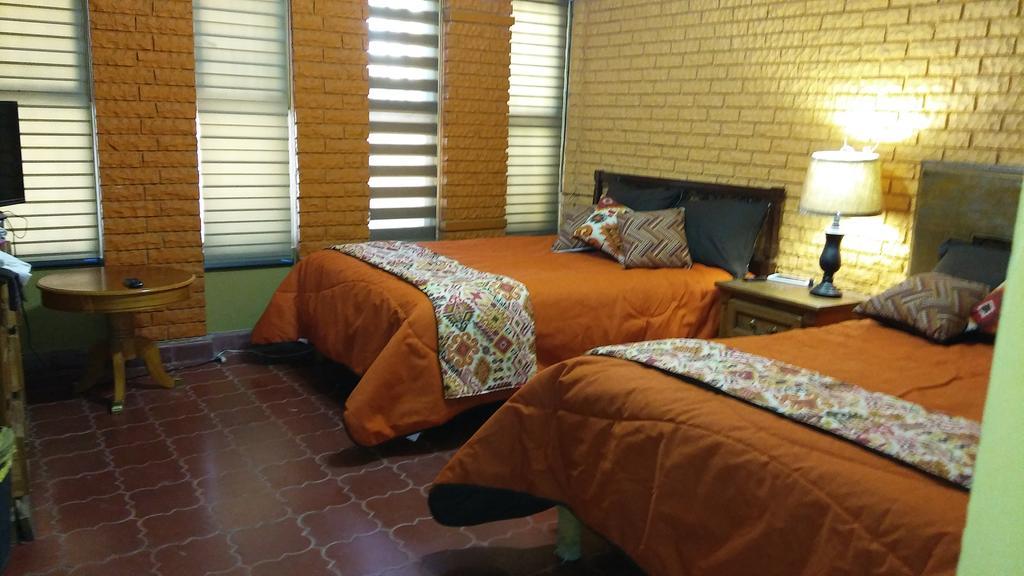 HOTEL LA CASA DE LAS BUGAMBILIAS CIUDAD JUAREZ (Mexico) | BOOKED